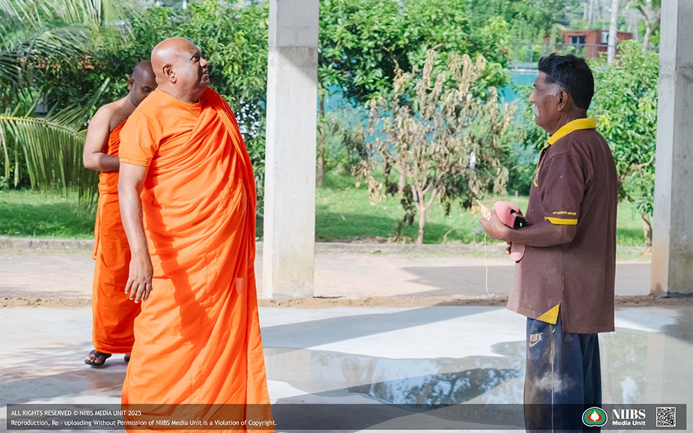 ඉදිකරනු ලබන බැඩ්මින්ටන් හා වොලිබෝල් ක්‍රීඩාංගනවල ඉදිකිරීම් කටයුතුවල නිරීක්ෂණ කටයුතු සිදුකිරීම